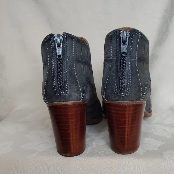 Sofft Perforated Gray Ankle Booties - Picture 10 of 13